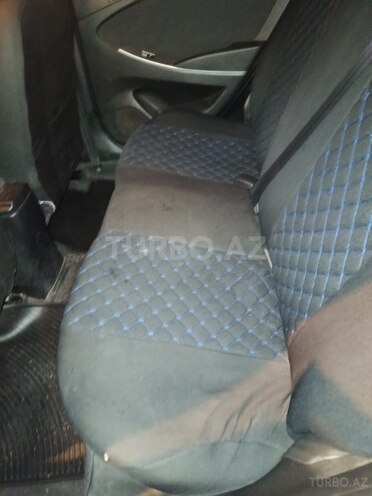 Hyundai Accent 2014, 180,977 km - 1.6 л - Bakı