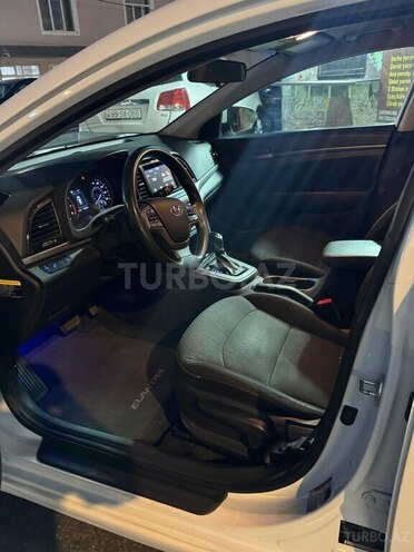 Hyundai Elantra 2017, 196,824 km - 2.0 l - Bakı