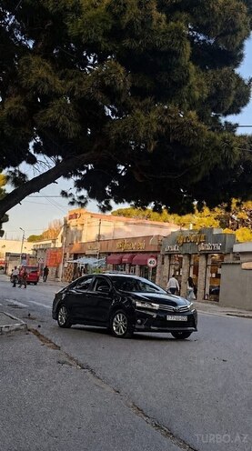 Toyota Corolla 2014, 198,000 km - 1.6 л - Sumqayıt