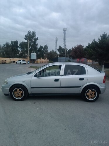 Opel Astra 2005, 400,000 km - 1.4 l - Bakı