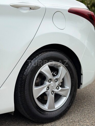 Hyundai Elantra 2014, 287,199 km - 1.8 l - İmişli