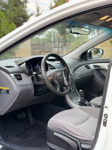 Hyundai Elantra 2014, 287,199 km - 1.8 l - İmişli