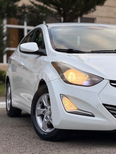 Hyundai Elantra 2014, 287,199 km - 1.8 l - İmişli