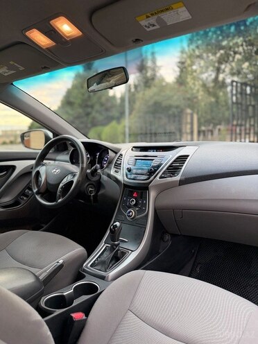 Hyundai Elantra 2014, 287,199 km - 1.8 l - İmişli