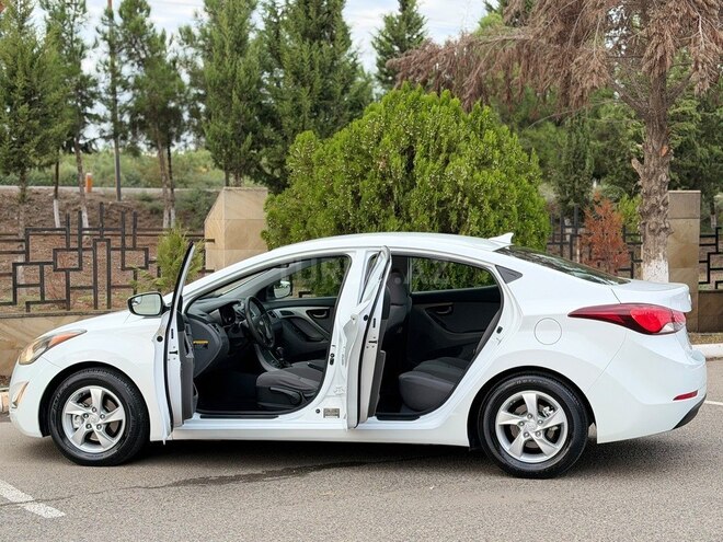 Hyundai Elantra 2014, 287,199 km - 1.8 l - İmişli