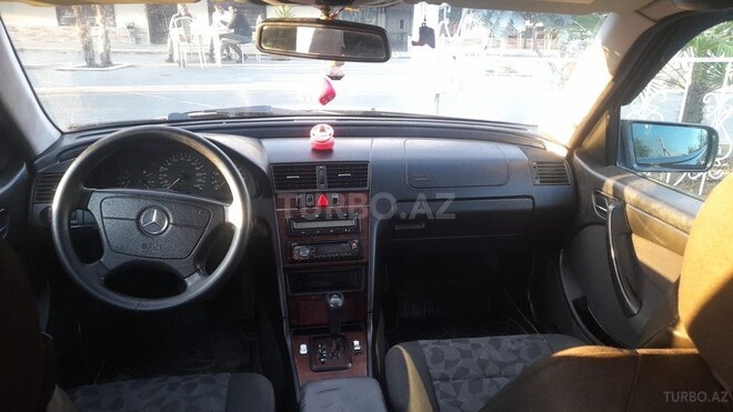 Mercedes C 200 2000, 415,000 km - 2.0 л - Göyçay