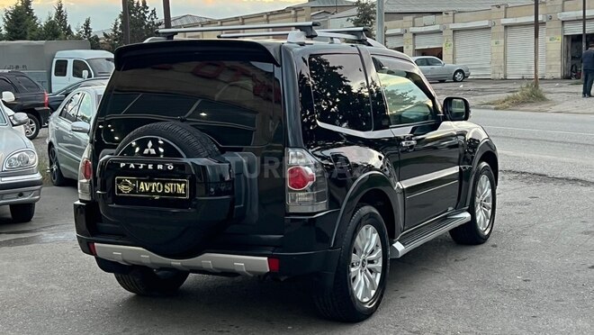 Mitsubishi Pajero 2006, 270,000 km - 3.0 л - Sumqayıt