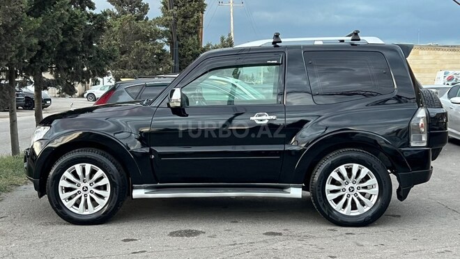 Mitsubishi Pajero 2006, 270,000 km - 3.0 л - Sumqayıt
