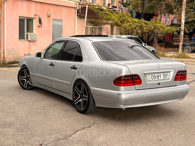 Mercedes E 220 1998, 308,000 km - 2.2 л - Sumqayıt