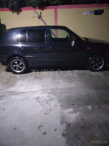 Volkswagen Golf 1993, 150,000 km - 1.8 l - Bakı