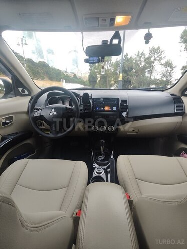 Mitsubishi Outlander 2008, 237,000 km - 3.0 l - Bakı