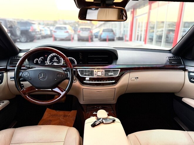 Mercedes S 500 2011, 178,200 km - 4.7 l - Bakı