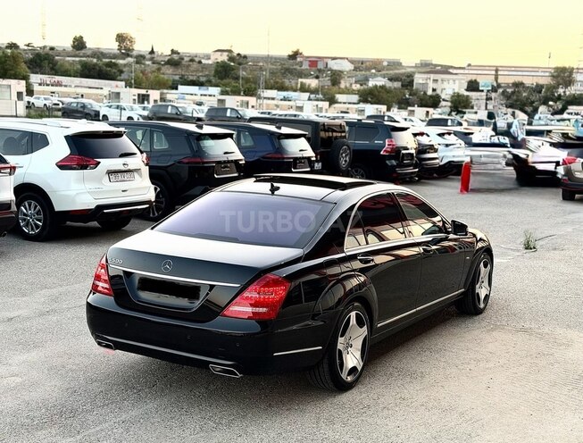 Mercedes S 500 2011, 178,200 km - 4.7 l - Bakı