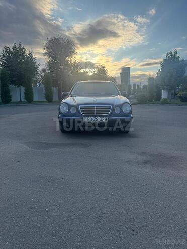 Mercedes E 240 1999, 235,469 km - 2.4 л - Tovuz