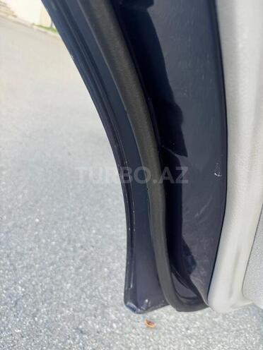 Mercedes E 240 1999, 235,469 km - 2.4 л - Tovuz