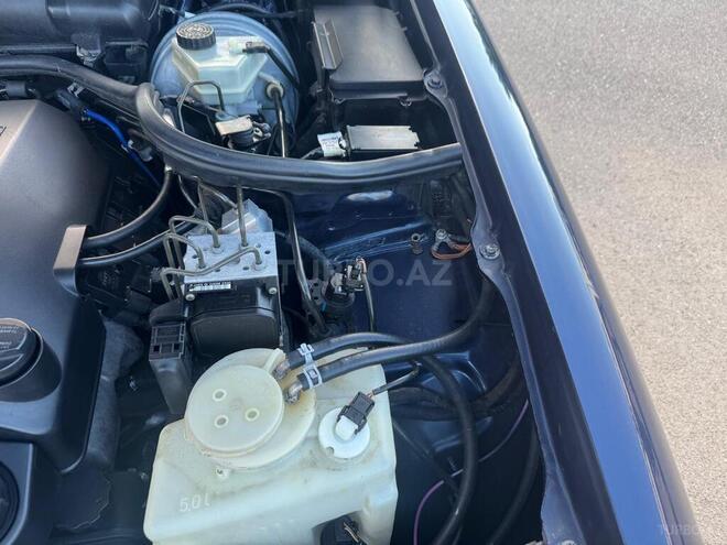 Mercedes E 240 1999, 235,469 km - 2.4 л - Tovuz