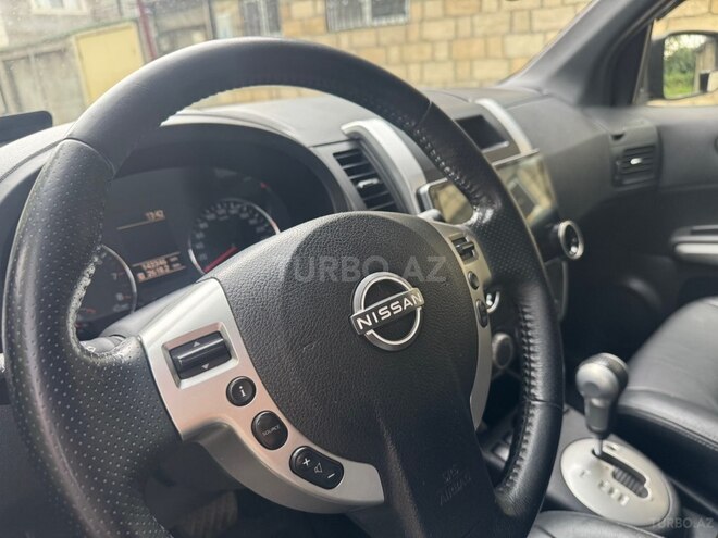 Nissan X-Trail 2013, 144,000 km - 2.5 l - Bakı