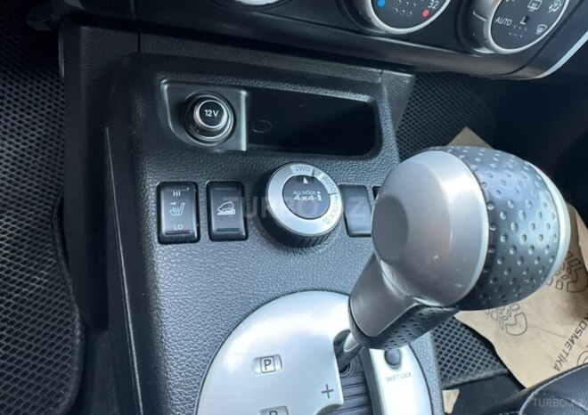 Nissan X-Trail 2013, 144,000 km - 2.5 l - Bakı