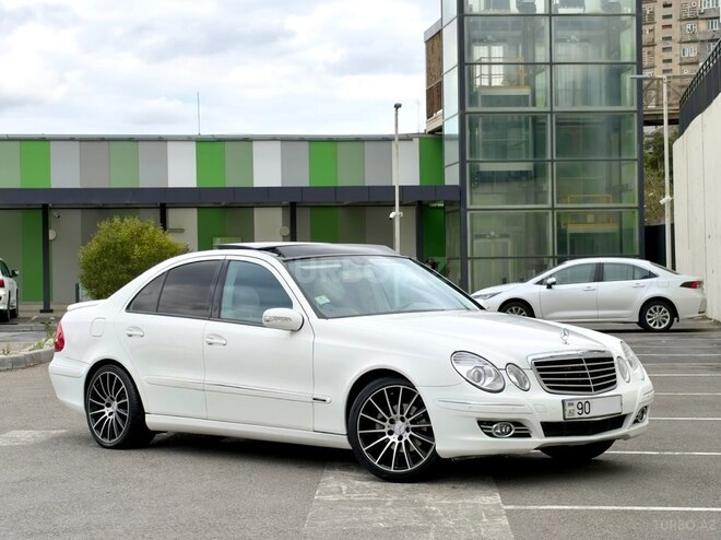 Mercedes E 240 2004, 208,000 km - 2.6 l - Bakı