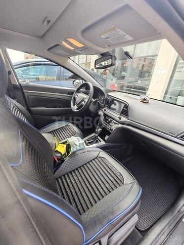 Hyundai Elantra 2017, 178,637 km - 2.0 л - Sumqayıt