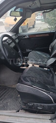 Mercedes  1988, 100,000 km - 2.6 л - Sumqayıt