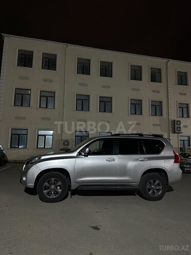 Toyota Land Cruiser Prado 2010, 232,000 km - 2.7 л - Sumqayıt