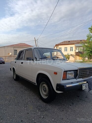 LADA (VAZ) 2107 2009, 50,000 km - 1.6 l - Quba