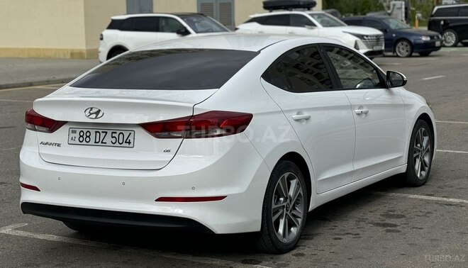 Hyundai Avante 2017, 83,000 km - 1.6 l - Bakı