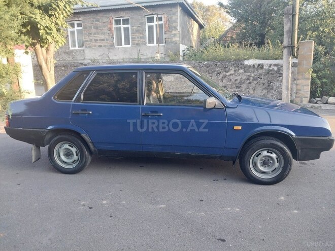 LADA (VAZ) 21099 1998, 170,000 km - 1.5 l - Qax
