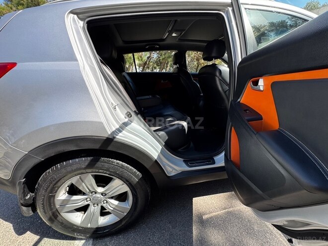 Kia Sportage 2011, 97,000 km - 2.0 l - Bakı