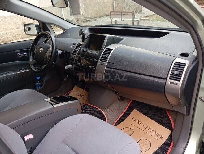 Toyota Prius 2009, 301,052 km - 1.5 л - Sumqayıt