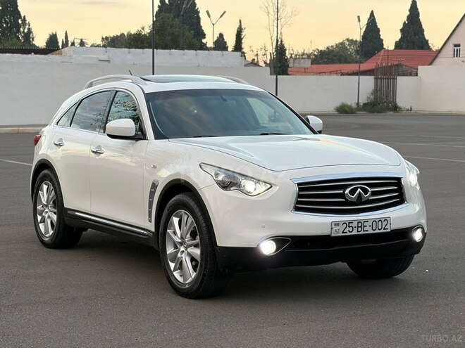 Infiniti FX37 2013, 210,000 km - 3.7 l - Gəncə