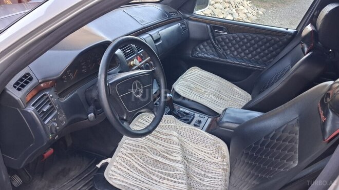 Mercedes E 240 1998, 267,893 km - 2.4 л - Ağstafa