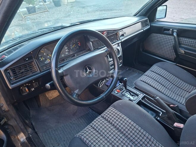Mercedes 190 1990, 382,000 km - 2.0 л - Bakı