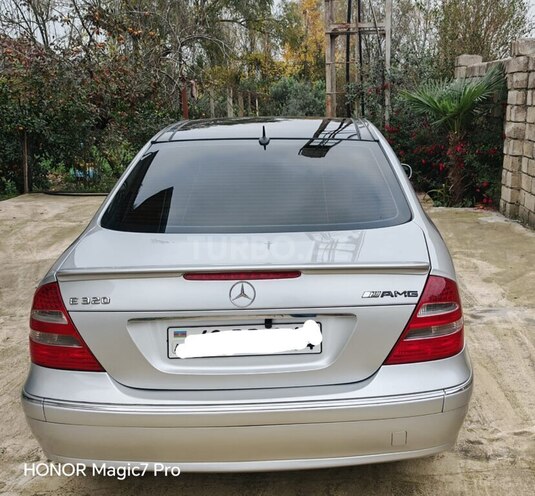 Mercedes E 320 2004, 367,000 km - 3.2 l - Lənkəran