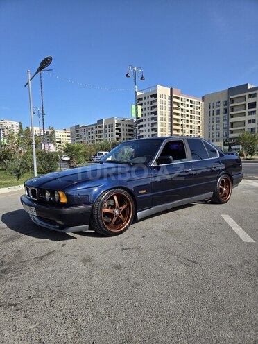 BMW 525 1995, 420,000 km - 2.5 л - Sumqayıt