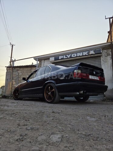 BMW 525 1995, 420,000 km - 2.5 л - Sumqayıt
