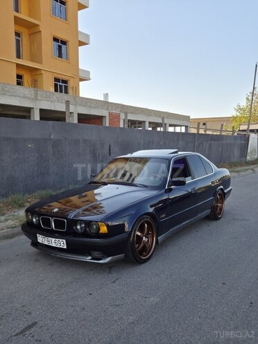 BMW 525 1995, 420,000 km - 2.5 л - Sumqayıt