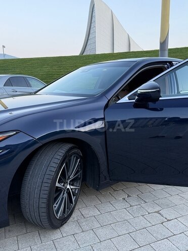 Lexus ES 300h 2024, 103,000 km - 2.5 л - Bakı