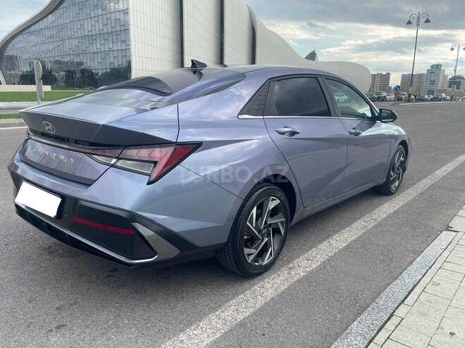 Hyundai Elantra 2024, 61,611 km - 1.6 л - Bakı