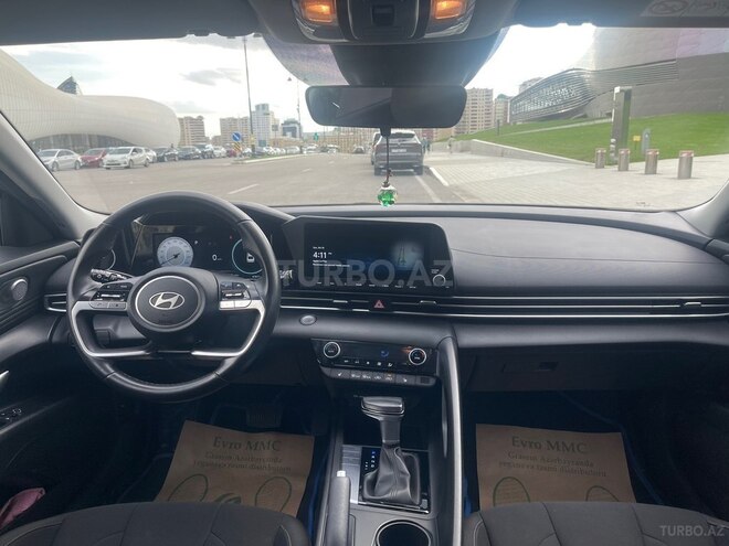 Hyundai Elantra 2024, 61,611 km - 1.6 л - Bakı