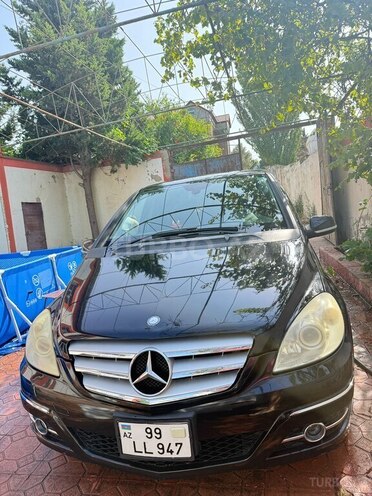Mercedes B 170 2009, 210,000 km - 1.7 л - Bakı