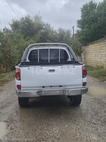 Mitsubishi L200 2006, 557,200 km - 2.5 л - Bakı