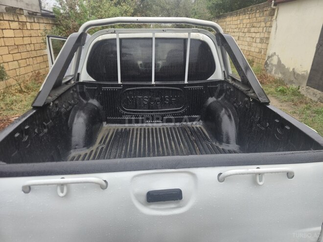 Mitsubishi L200 2006, 557,200 km - 2.5 л - Bakı
