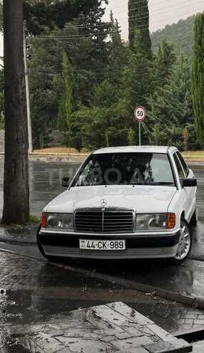 Mercedes 190 1991, 200,000 km - 1.8 л - Cəlilabad
