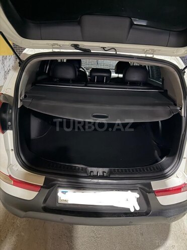 Kia Sportage 2011, 260,000 km - 2.4 л - Ağdaş