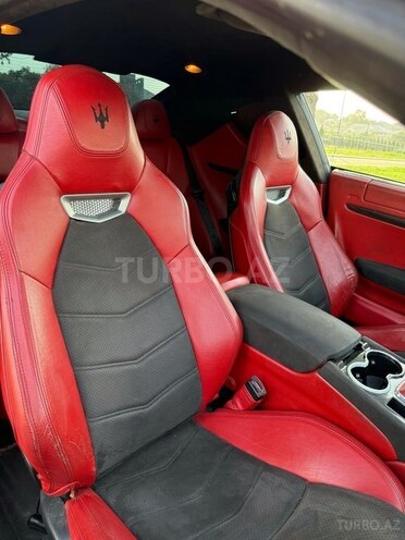 Maserati GranTurismo S 2012, 65,000 km - 4.7 л - Gəncə