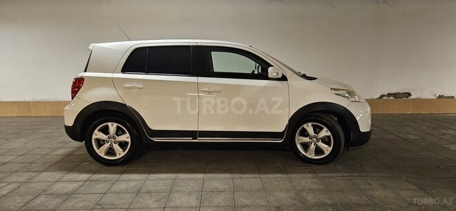 Toyota Urban Cruiser 2010, 267,000 km - 1.4 л - Bakı