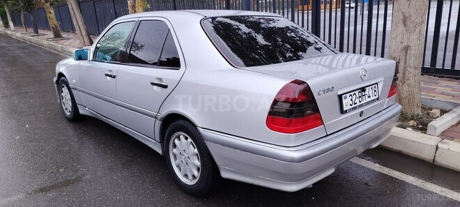 Mercedes C 180 1997, 255,200 km - 1.8 л - Göygöl