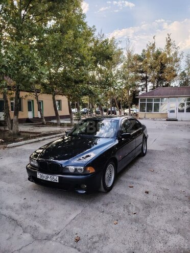 BMW 525 1999, 348,000 km - 2.5 л - Sumqayıt